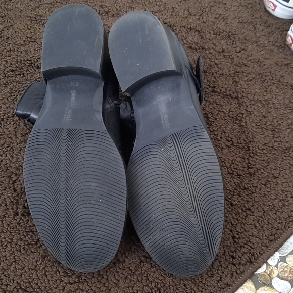 Kenneth Cole Gentle Soul biker boots - Picture 3 of 4